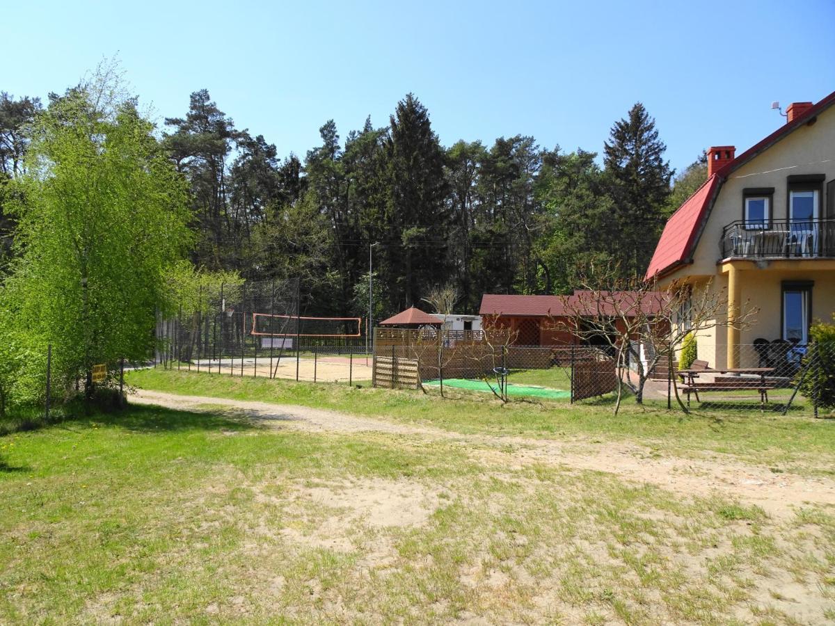 O.W. "Joasia I Maciek" Hotel Jaroslawiec Exterior photo